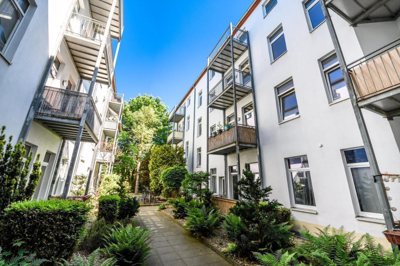 Helle Wohnung In Sudenburg Mit Balkon - Wlan, 4 Schlafplaetze Magdeburgo Exterior foto